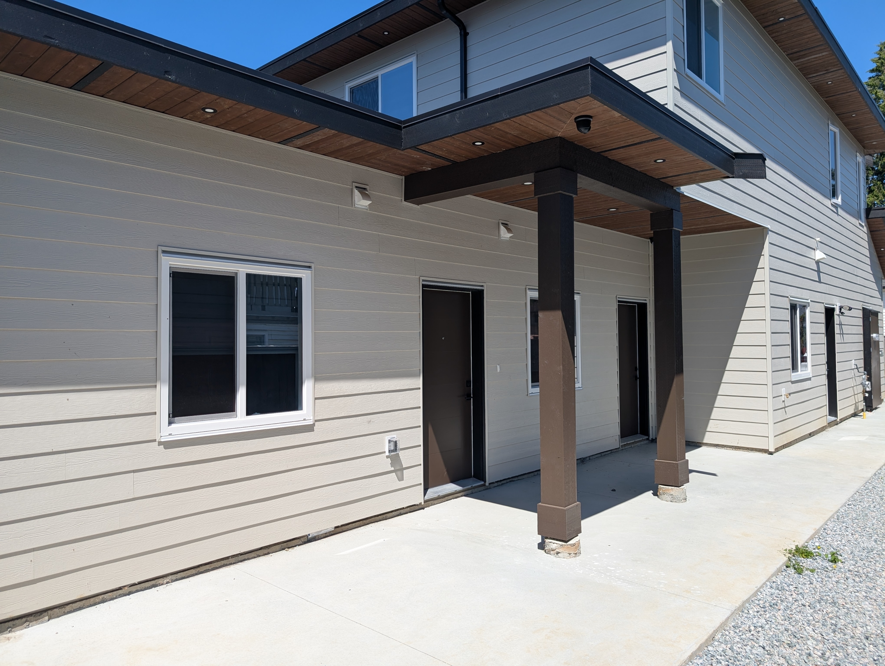 Maple Ridge House: 21010 119 Ave