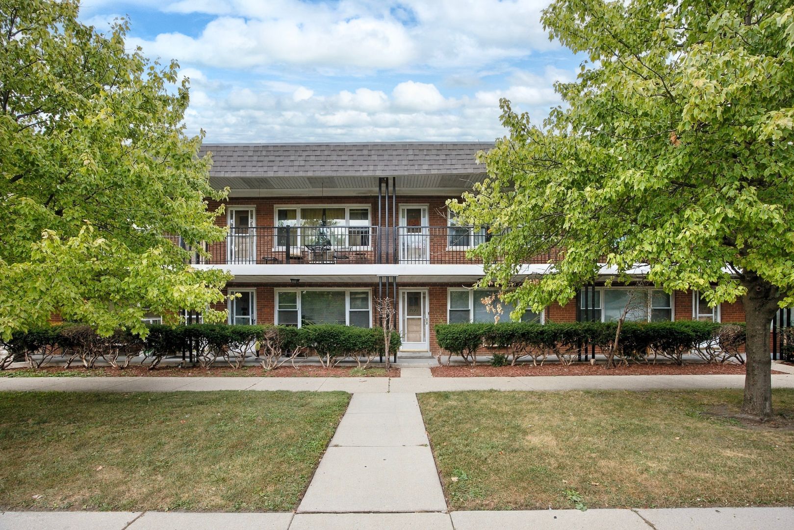 Berwyn Condo: 7121 36th St