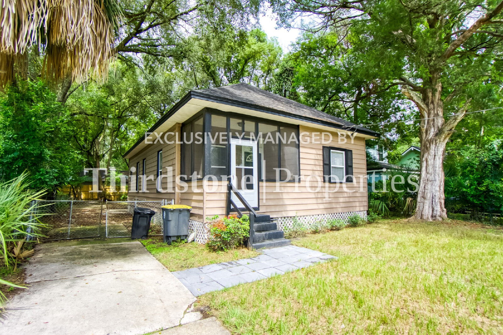 Jacksonville House: 3053 Gilmore Street