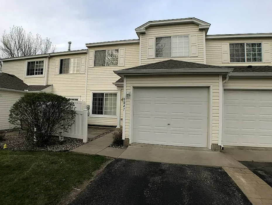 Eden Prairie Townhome: 9047 Terra Verde Trail