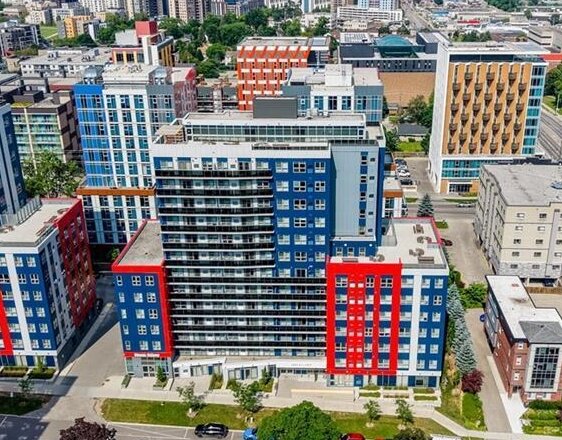 1616 - 258A Sunview St - 1