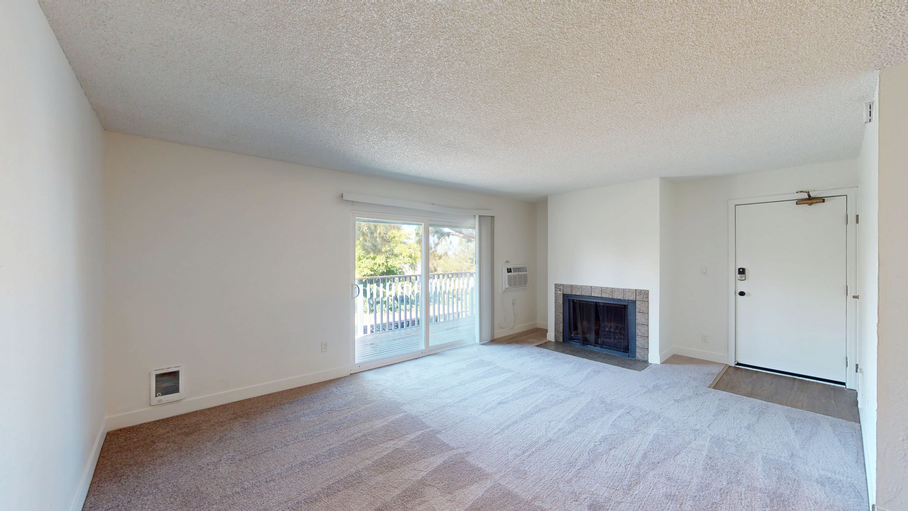 Novato Condo: 551 Alameda del Prado