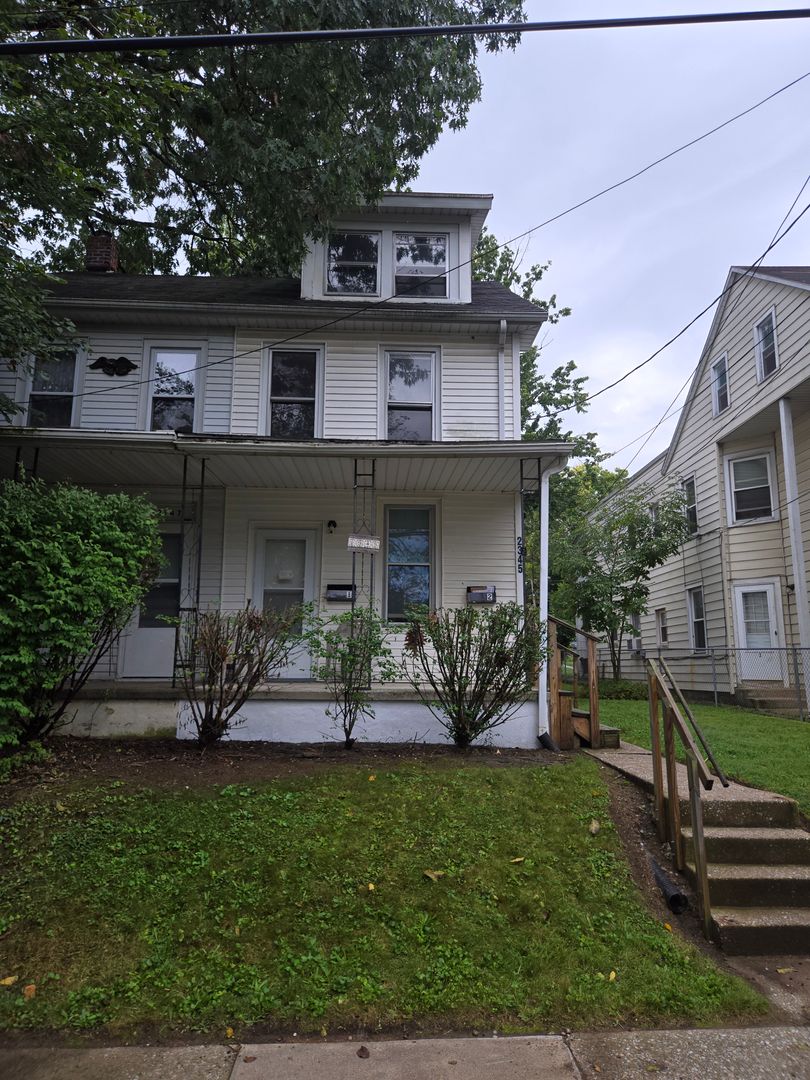 Harrisburg Condo: 2345 Canby St
