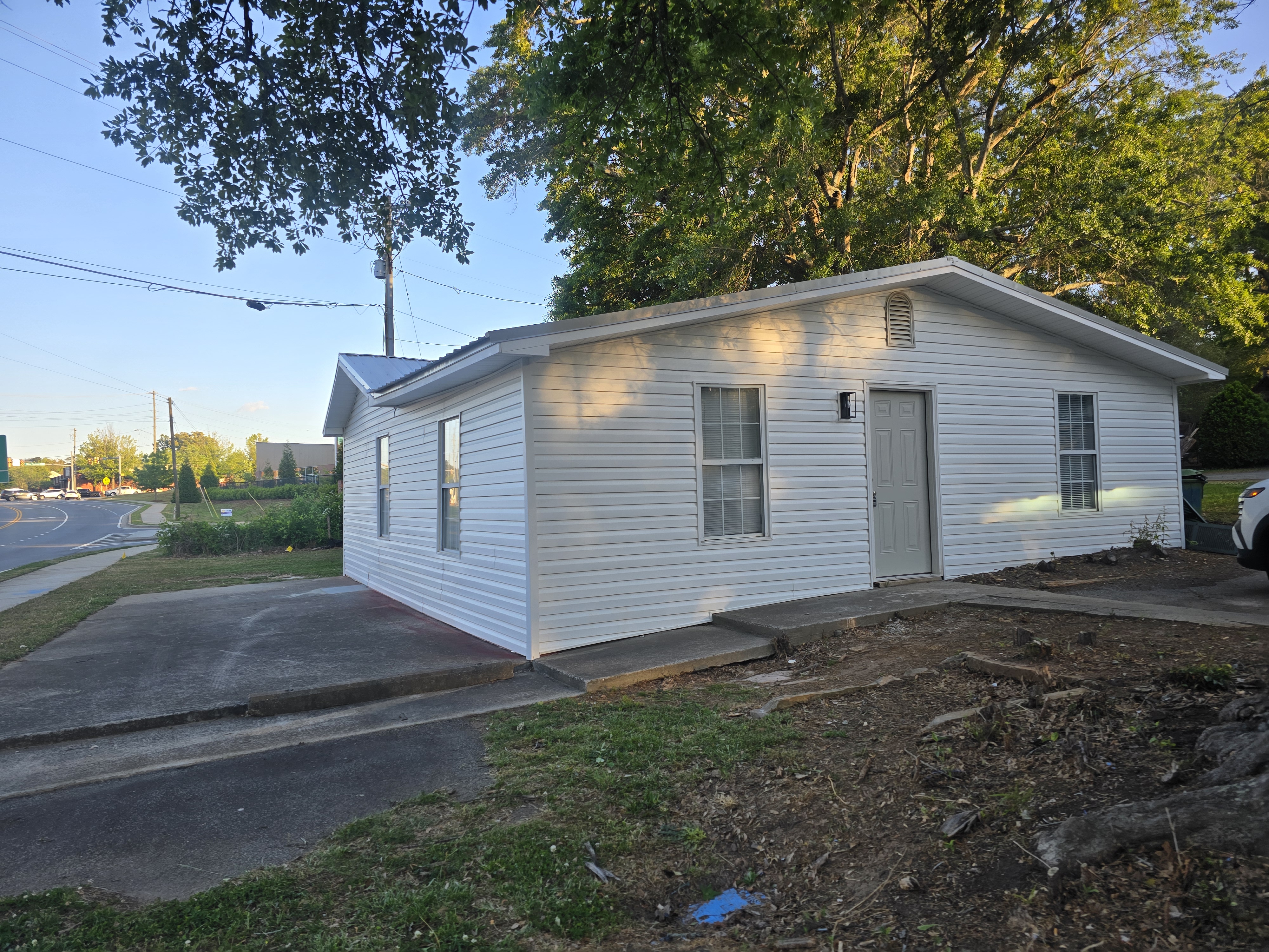 Kennesaw House: 3741-C old 41