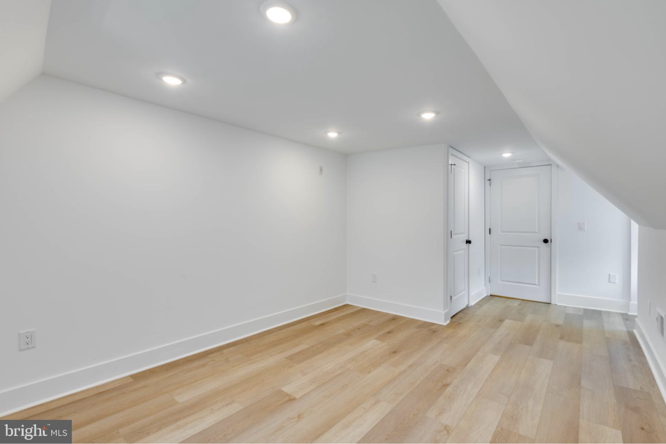Philadelphia Condo: 4327 Baltimore Ave