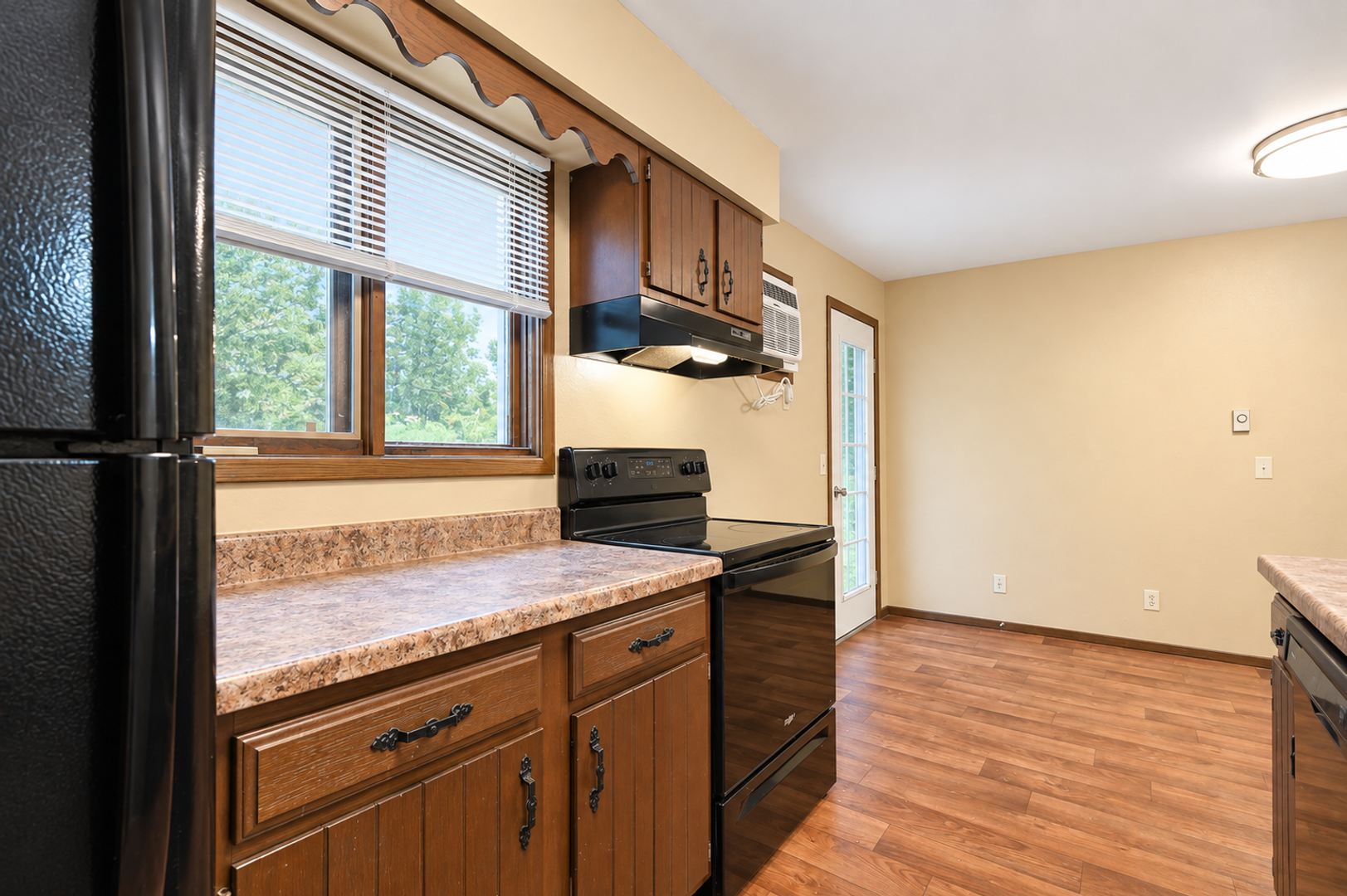 Dubuque Apartment: 2975-2995 Wildwood Drive