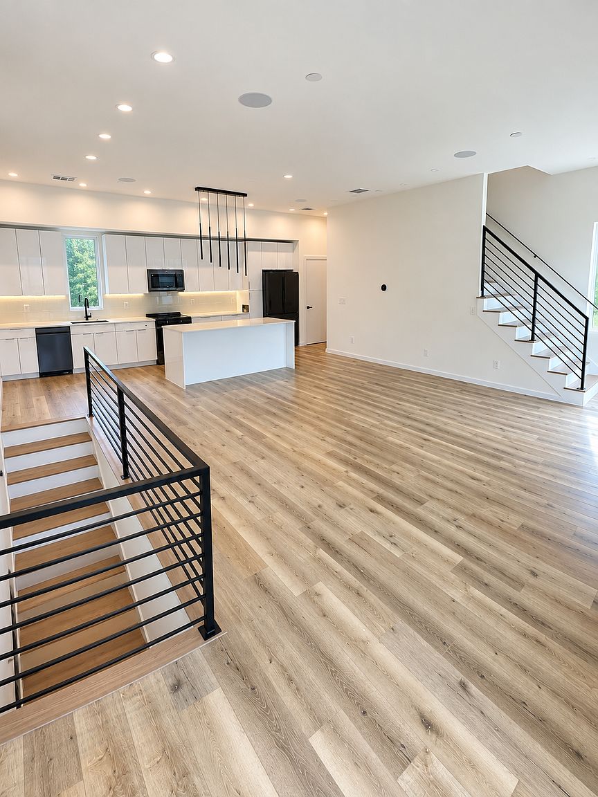 Dallas Apartment: 4315 Scurry St