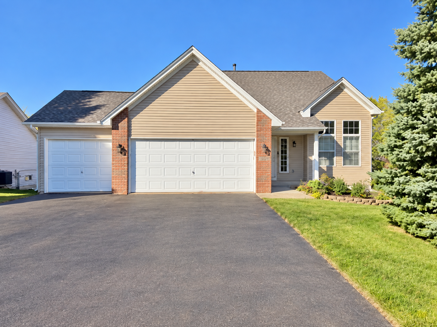 Roscoe House: 11427 Valerian Way