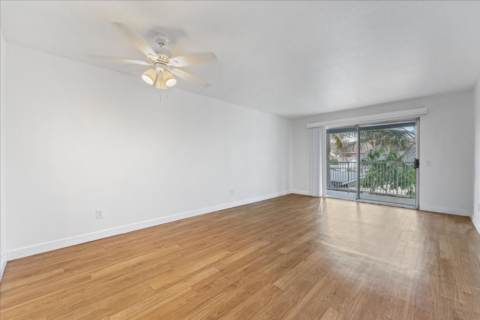 Long Beach Condo: 1755 Sherman Pl.