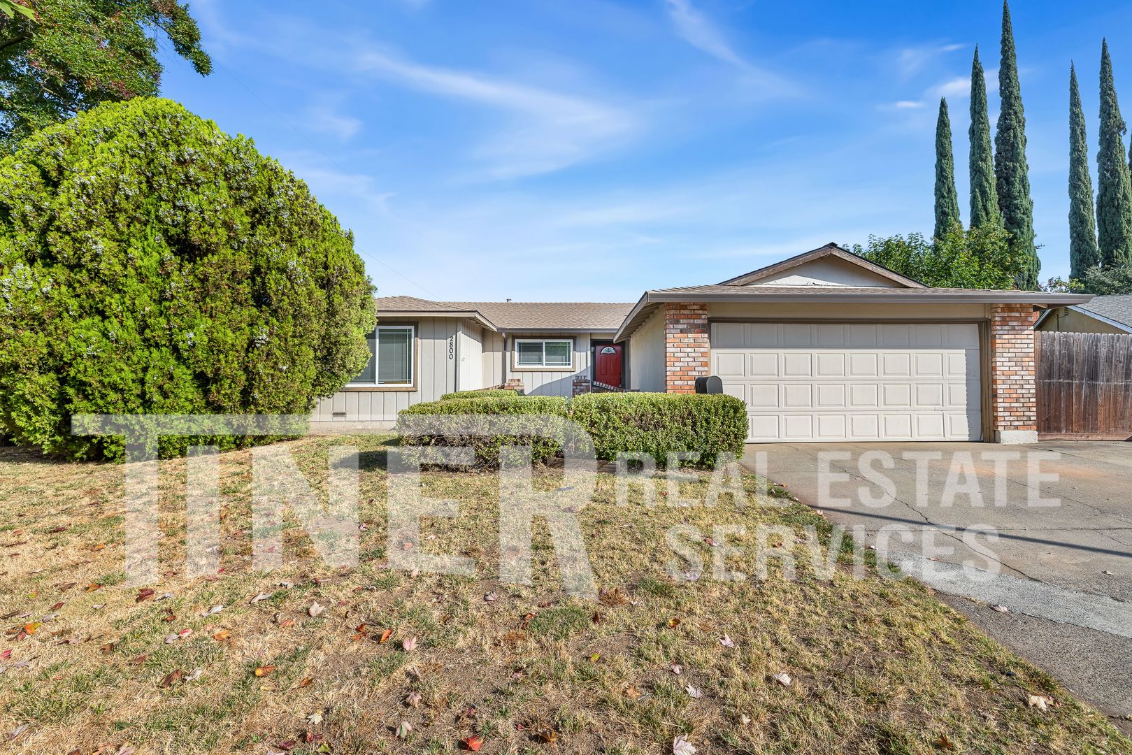 Sacramento House: 2800 Sarina Court