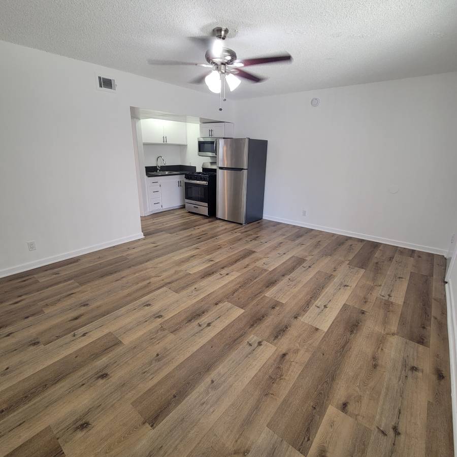 Lawndale Condo: 4558 173rd St