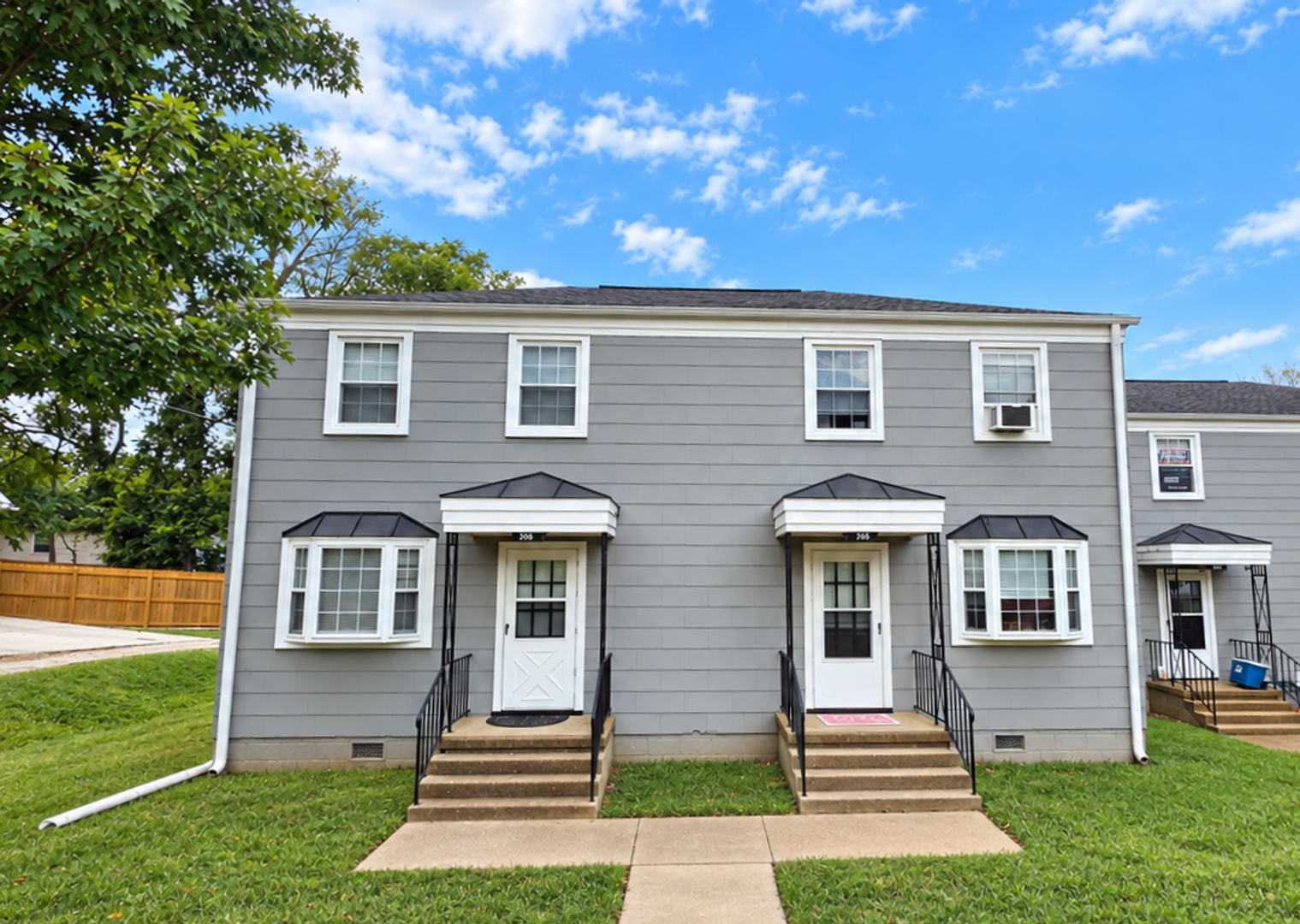 HUNTSVILLE Townhome: 208 Goldsmith St NE