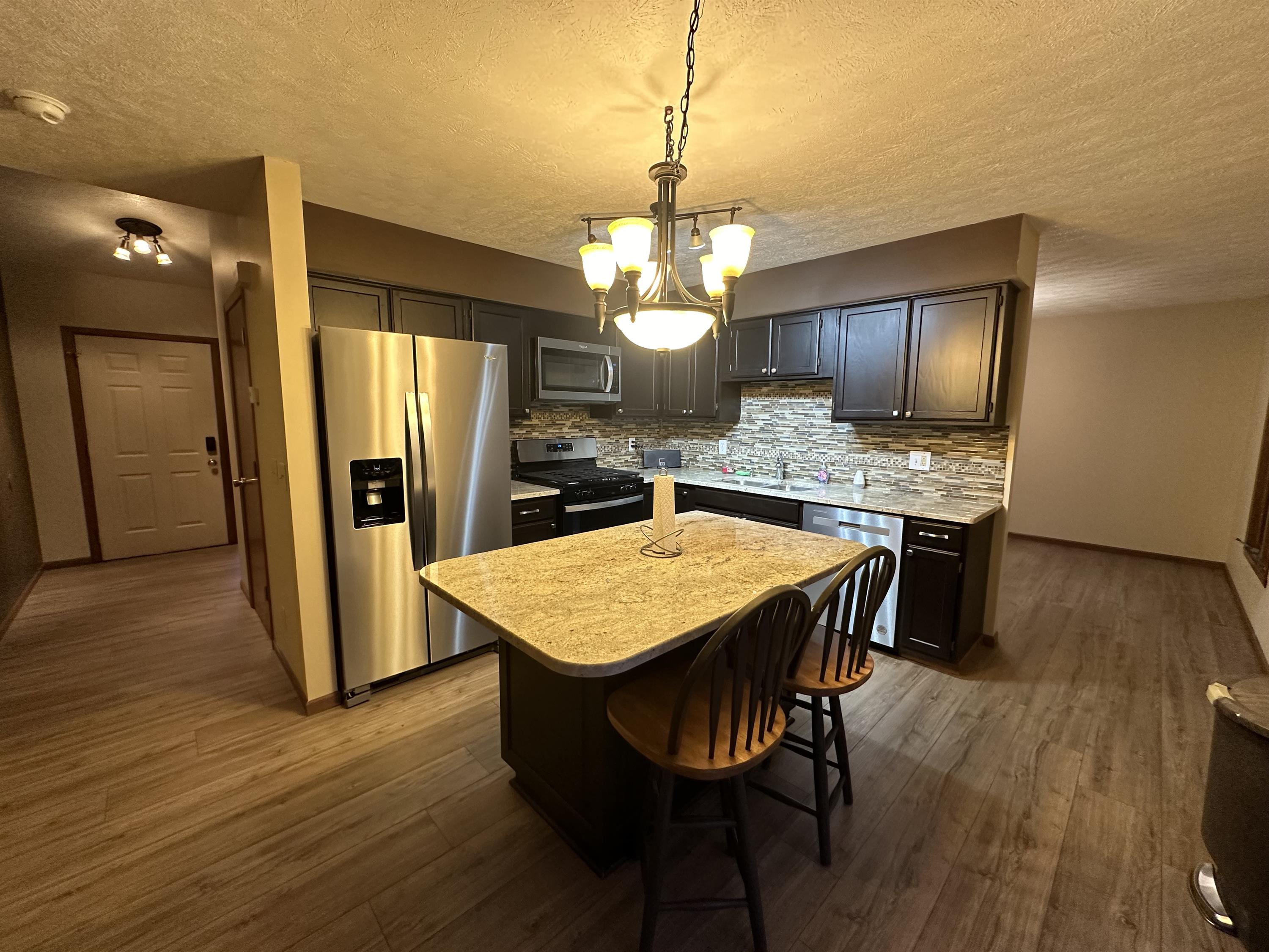 Loves Park House: 5811 Whispering Way