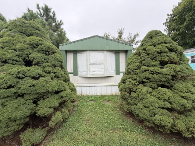 Lewes House: 31596 Dogwood Ct.