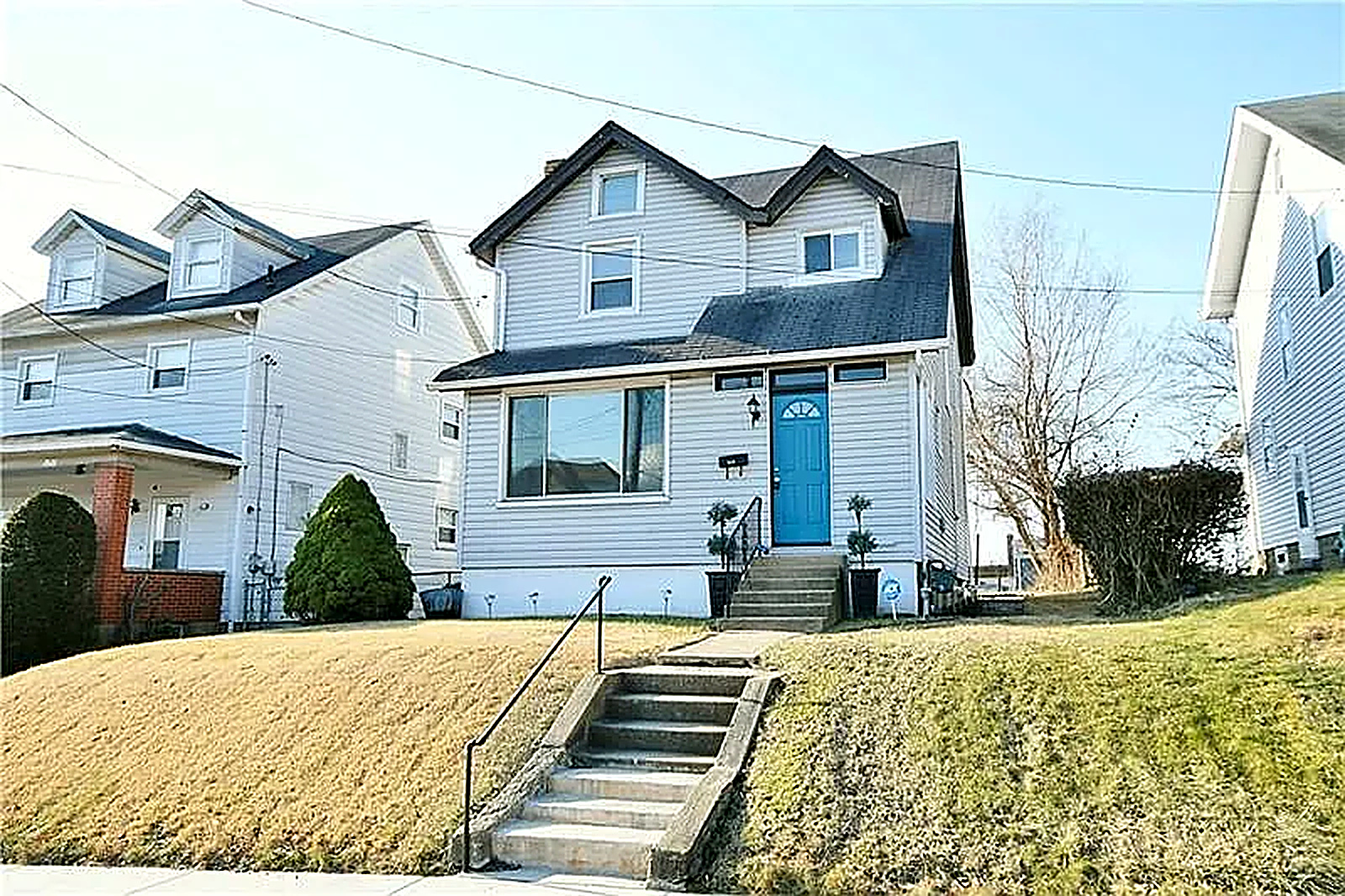 Clairton House: 424 Wilson Ave
