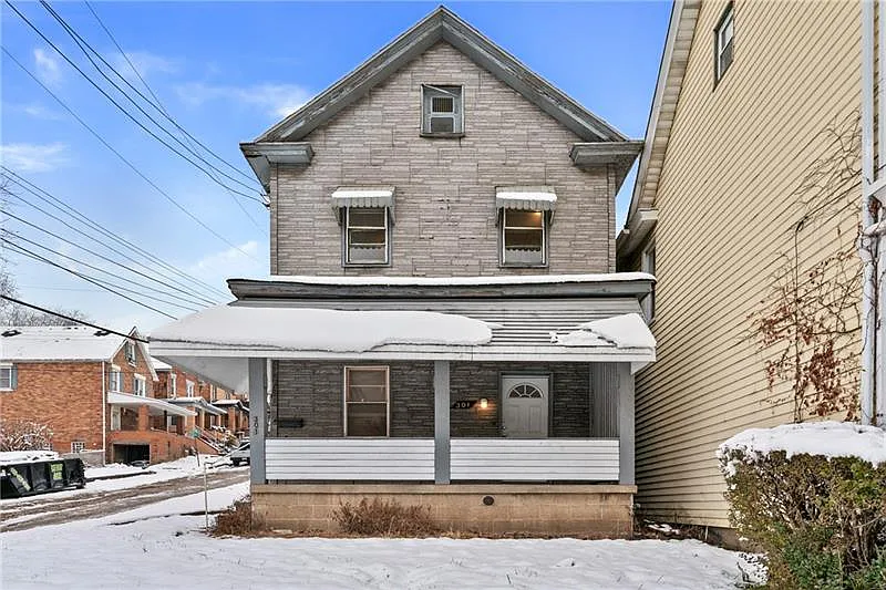 Braddock House: 301 Hawkins Ave,