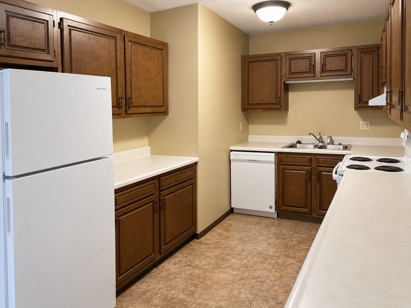 Tomah Apartment: 800 W Benton St