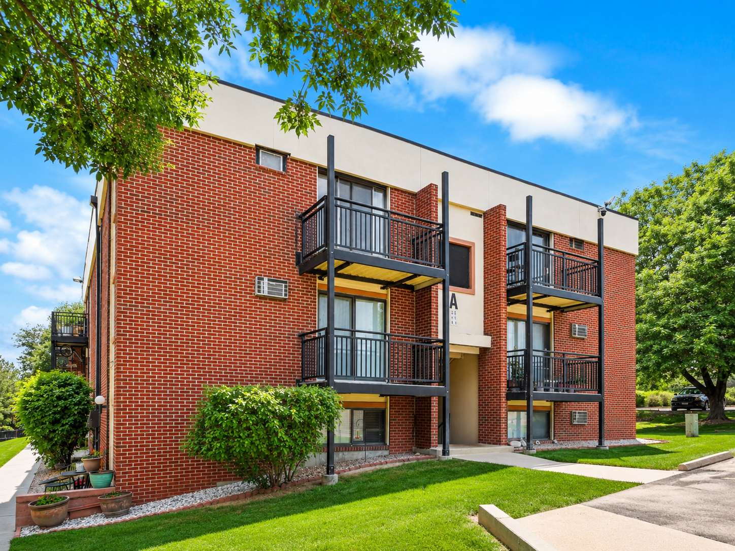 Denver Condo: 5995 W. Hampden Ave.