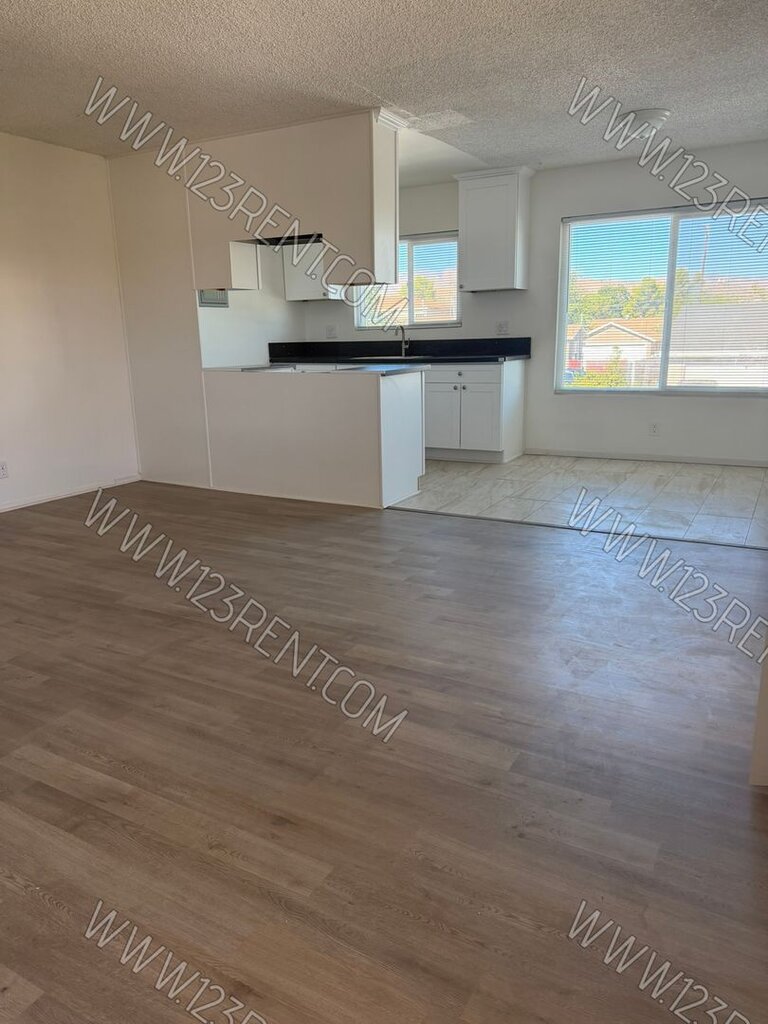 38478 4th St E - - 4