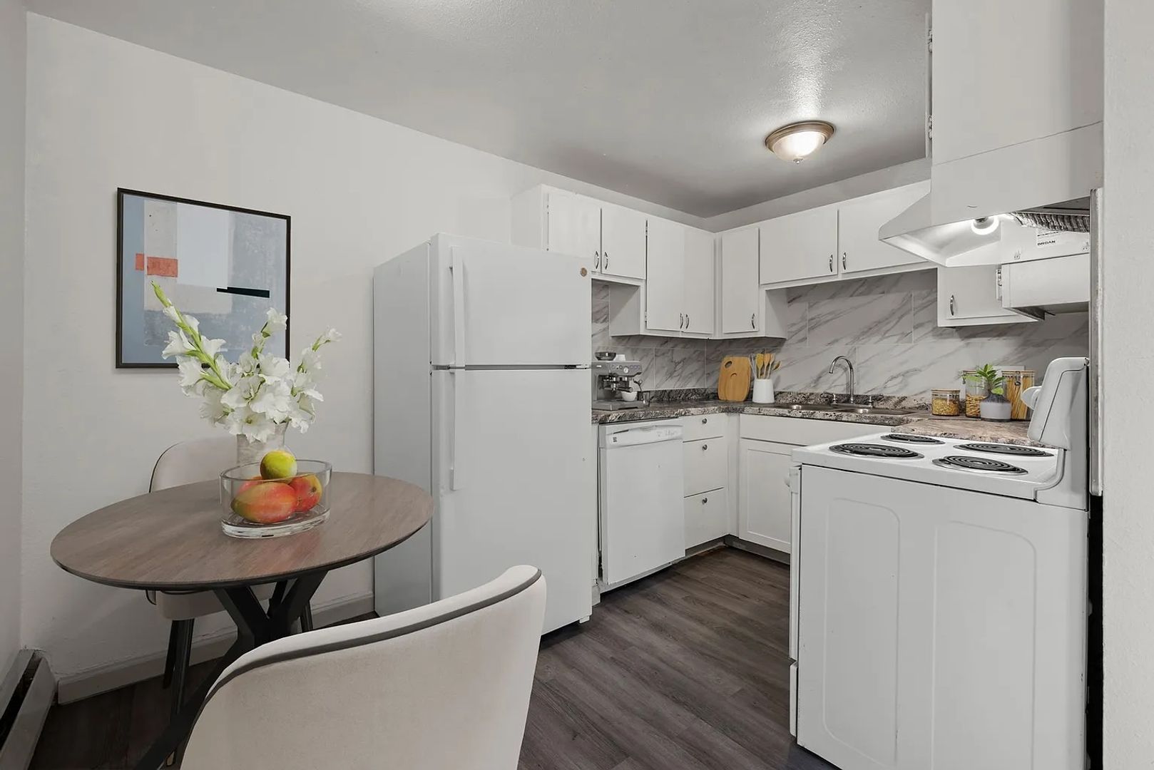 Colorado Springs Apartment: 1429 Potter Dr