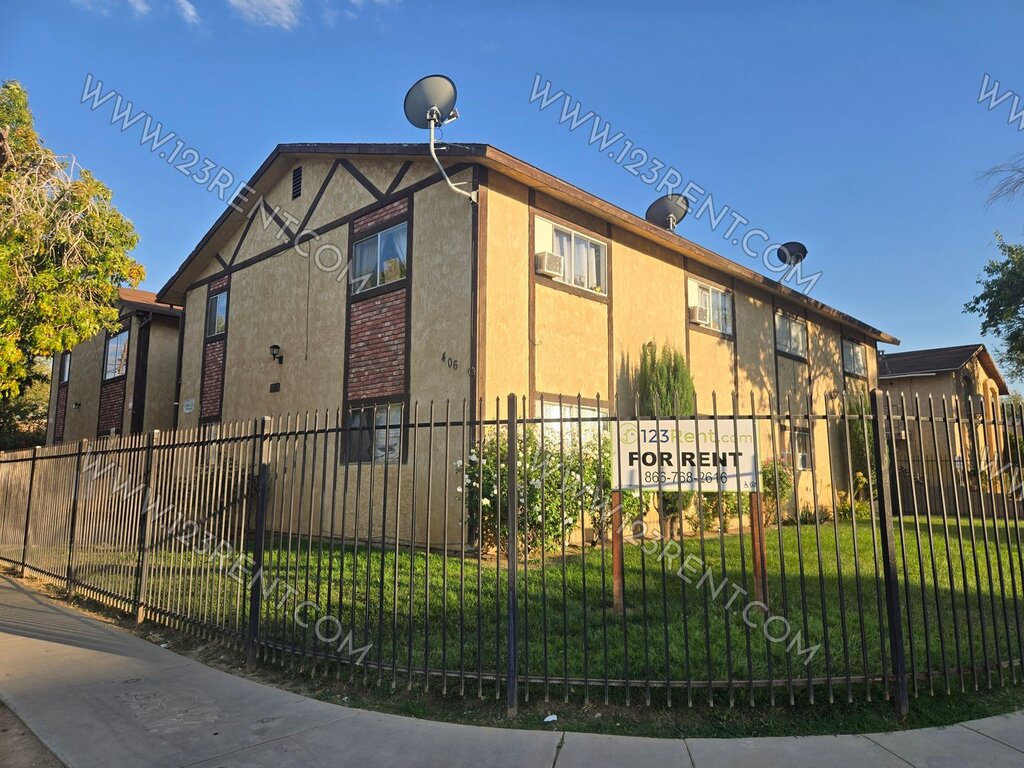 406 E Ave Q-3 - 4
