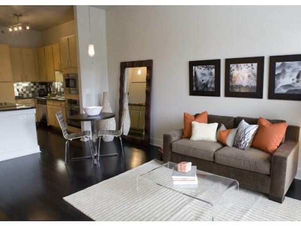 Austin Condo: 4400 N Lamar Blvd