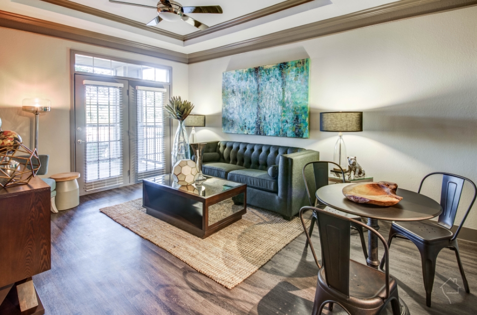 Austin Condo: 13813 N MO Pac Expy