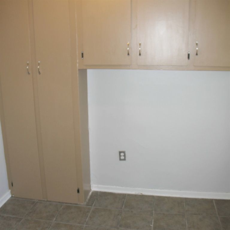 114 Poplar Dr, Brandon, MS 39047 DAMON WOFFORD REALTY