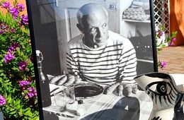 <font face="arial" color="#CF7829">APRIL 2012: IN PURSUIT OF PABLO</font><br /> Barcelona * Provence *  Paris