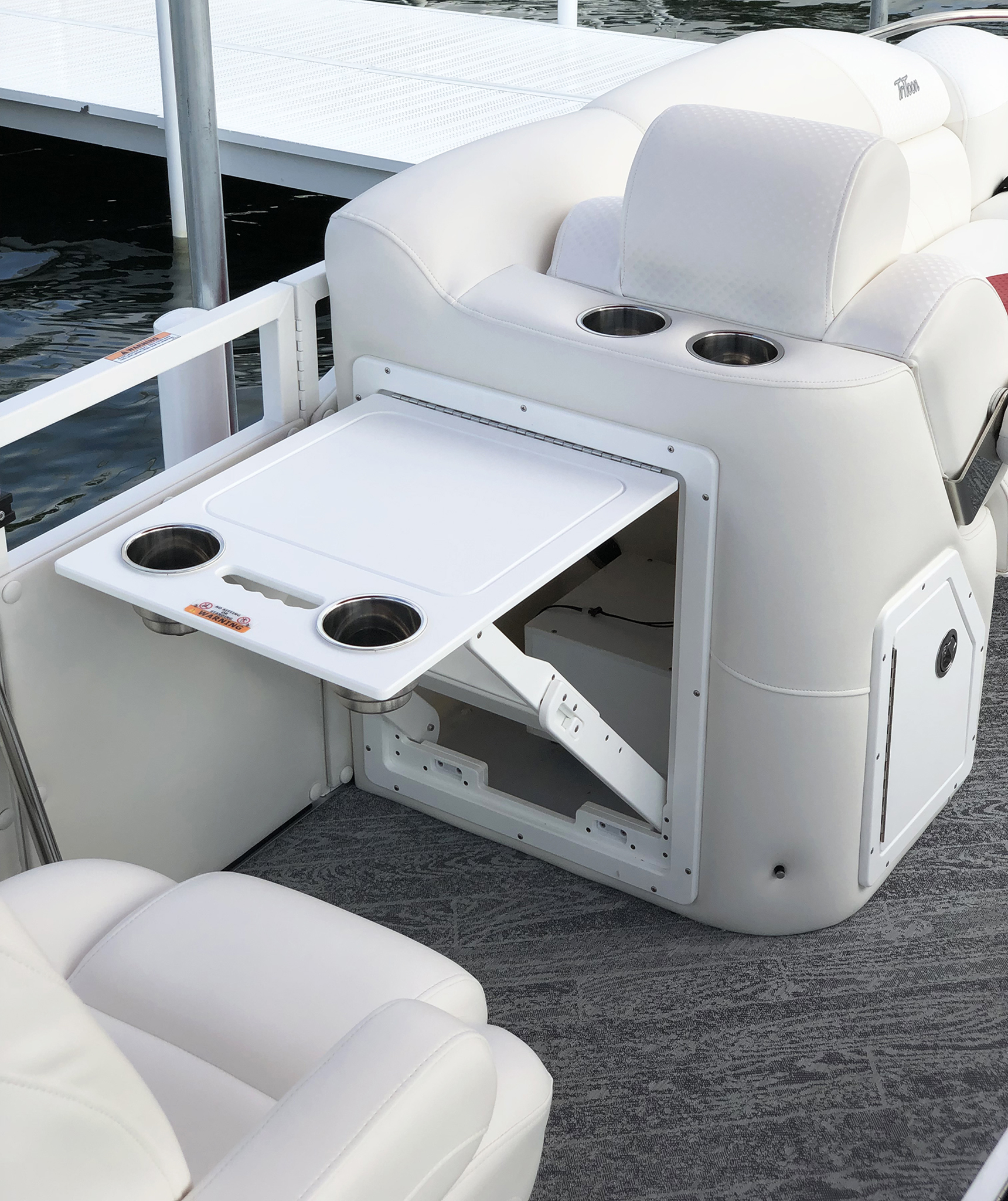 Pontoon Folding Table Teak Isle