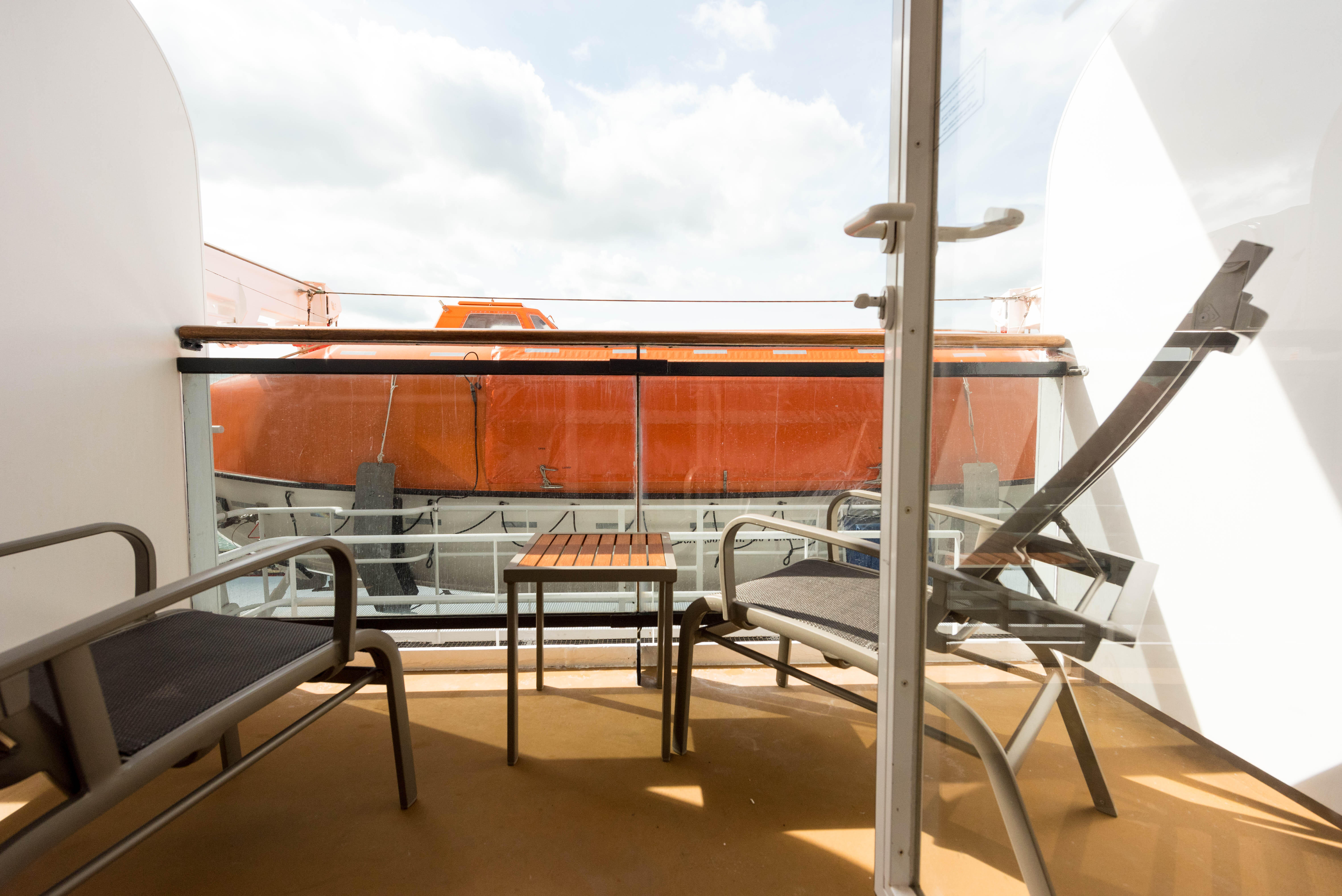 10 Cabin Locations to Avoid on Cruise Ships