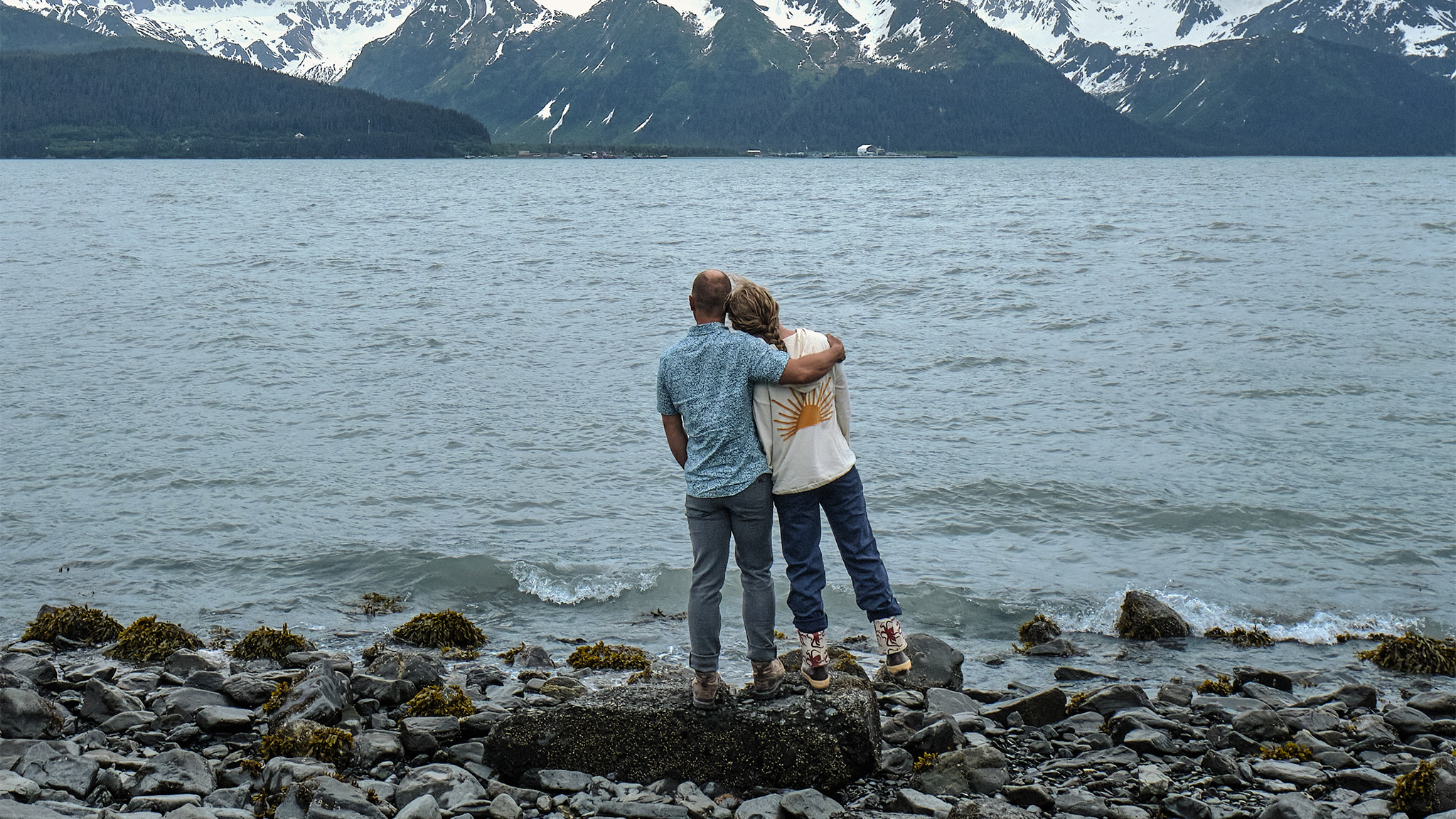 Strachan-desktop-image|Strachan-with-dog|Strachan-with-dog-in-snow|Strachan-boots|Strachan-pregnant|Strachan-alaska|Strachan-alaska-from-plane|Strachan-kayaking|Strachan-rainy|Strachan-in-mountains|Strachan-preview-image