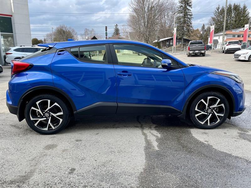 Toyota C-HR 4