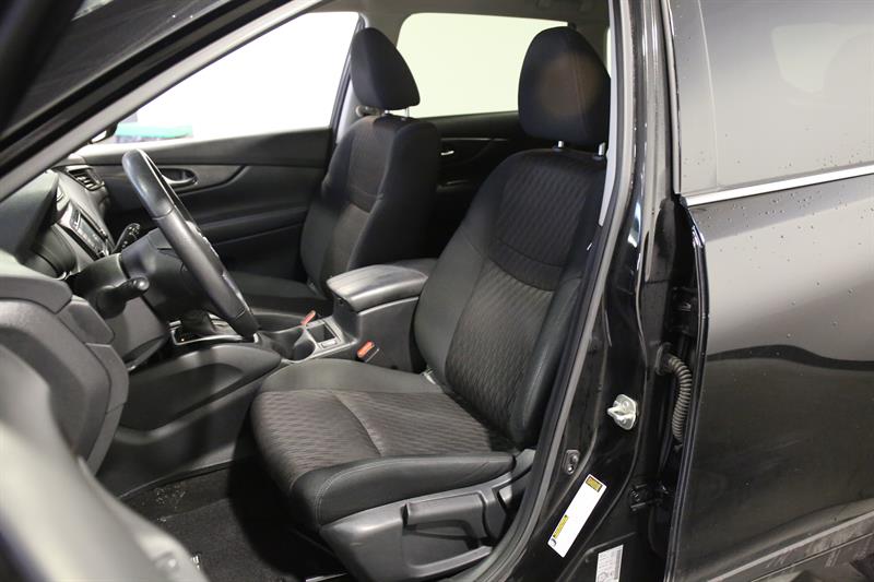 nissan Rogue 2020 - 19