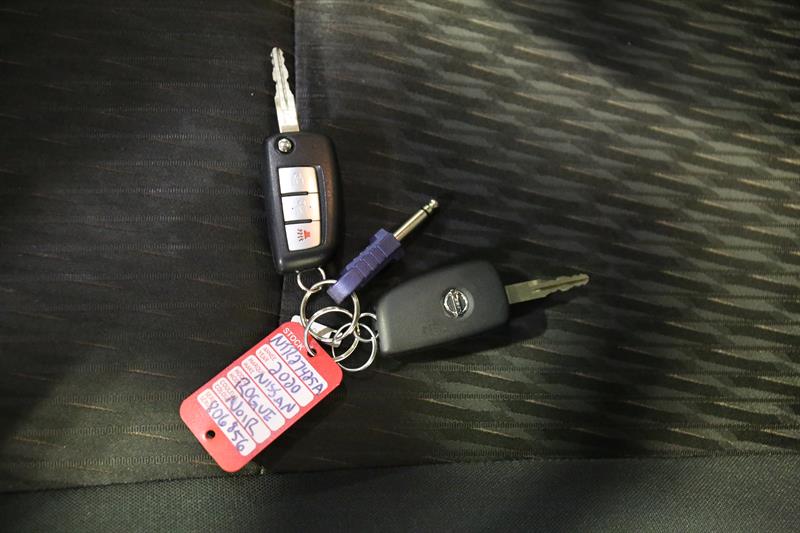 nissan Rogue 2020 - 32