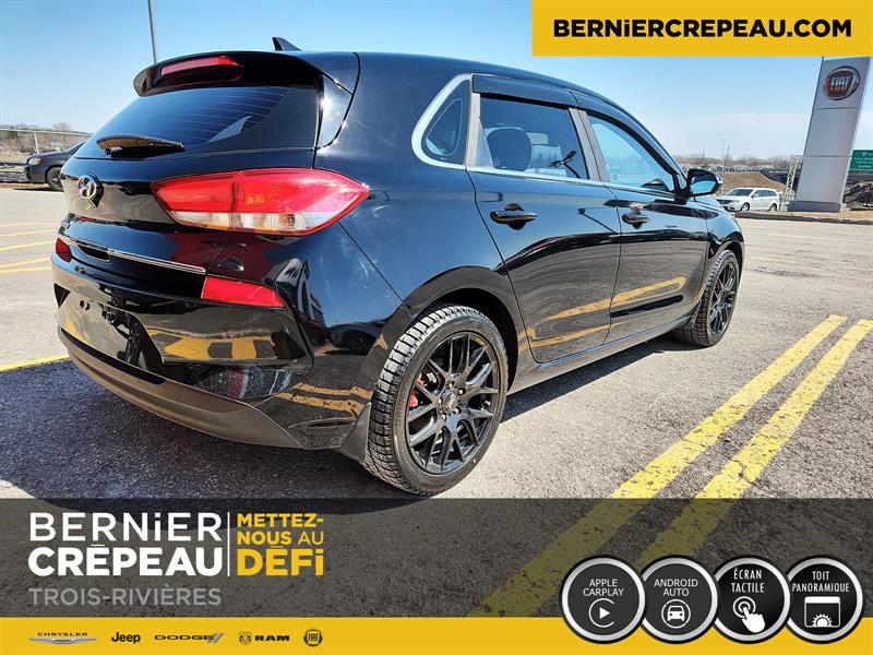 Hyundai Elantra GT 5