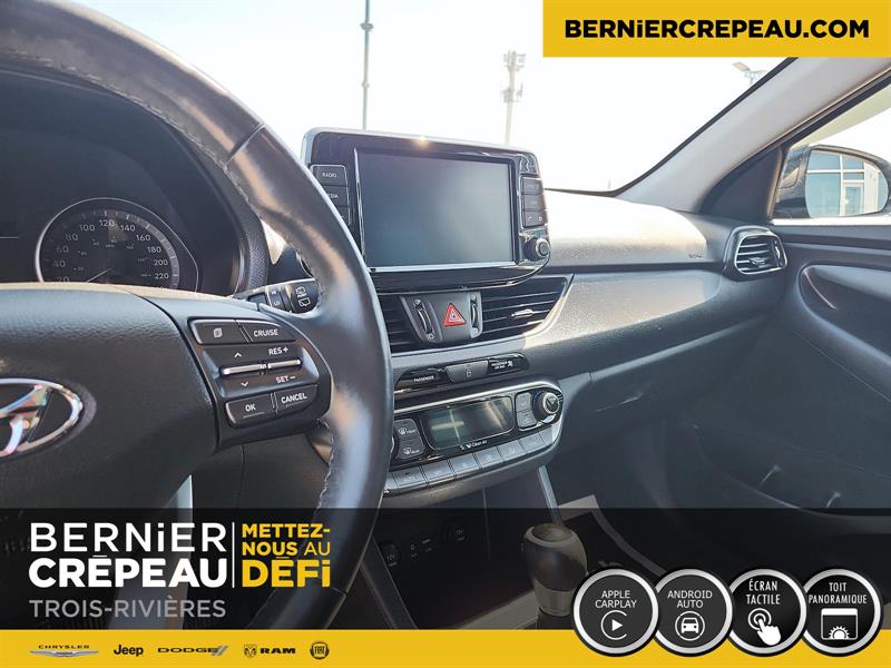 Hyundai Elantra GT 12