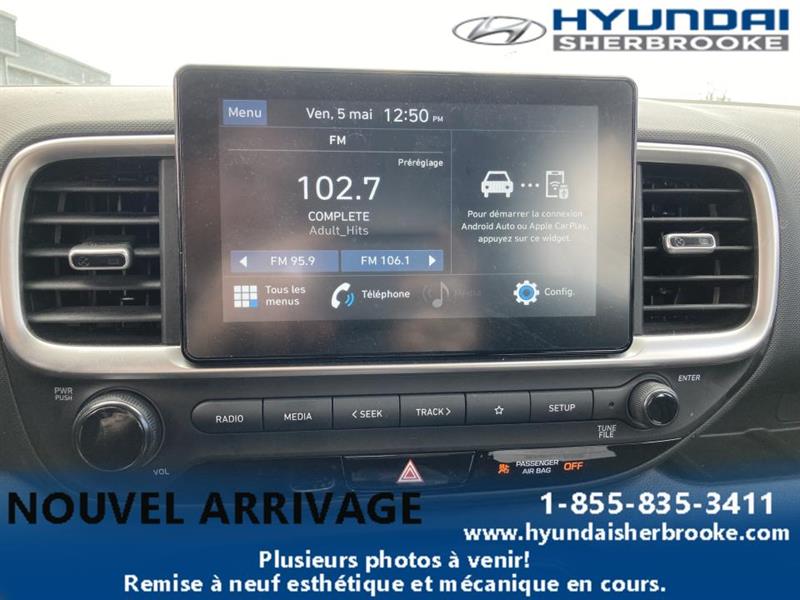 Hyundai Venue 10