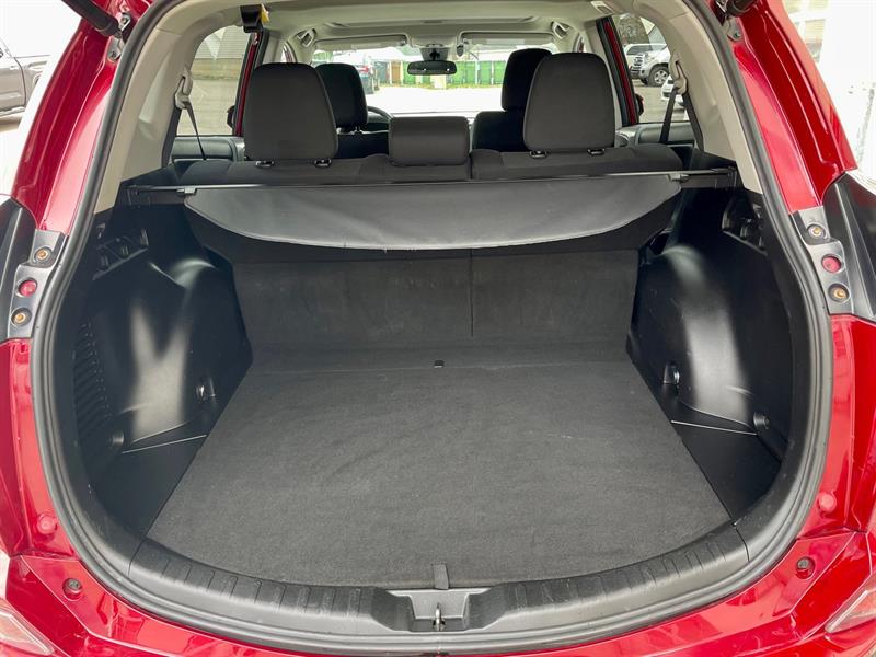 Toyota RAV4 12