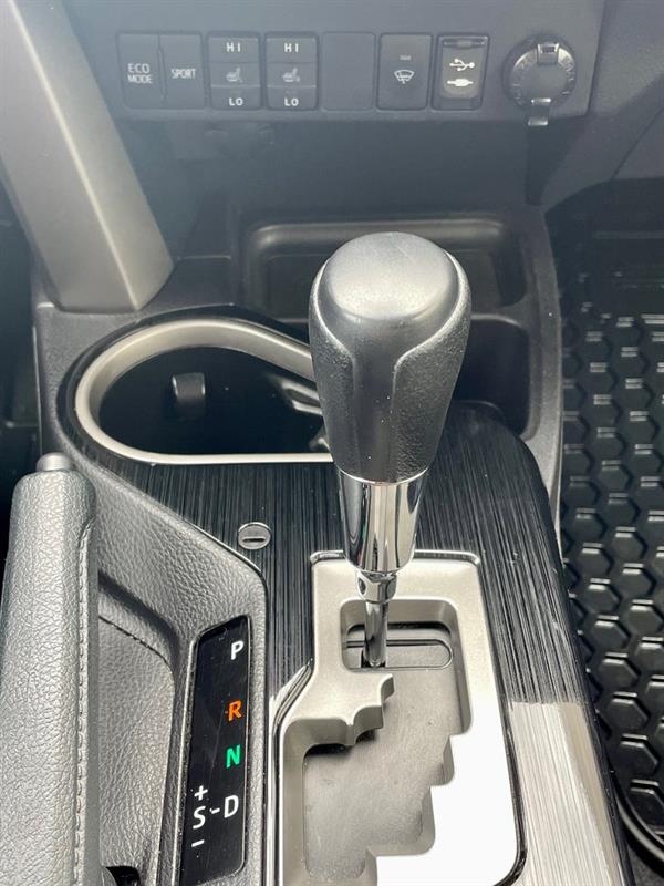 Toyota RAV4 17