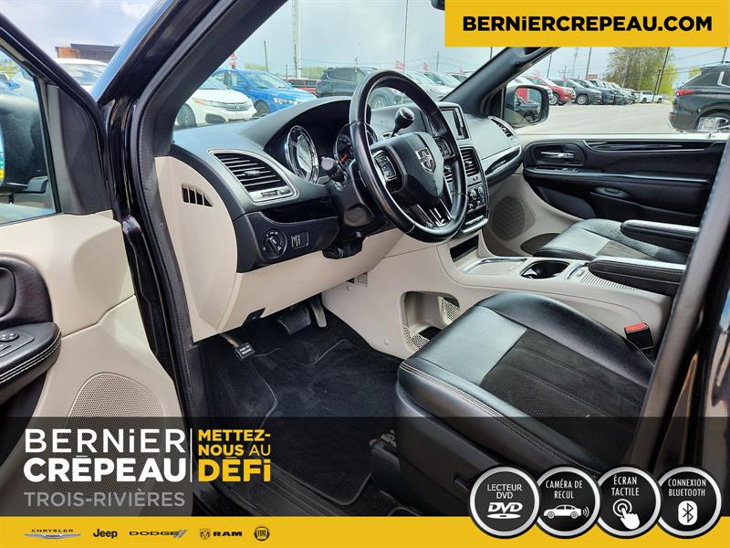 Dodge Grand Caravan 10