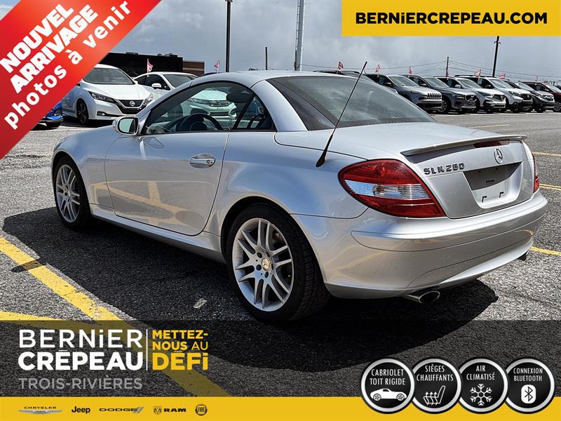 Mercedes-Benz SLK-Class 2