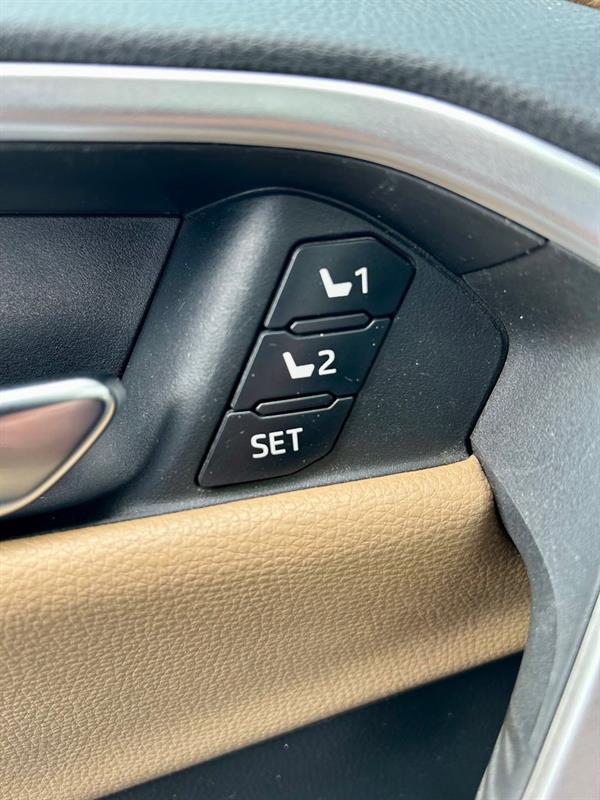 Toyota RAV4 20