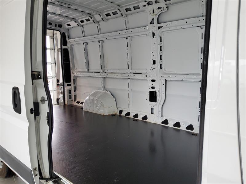 Ram ProMaster 3500 8