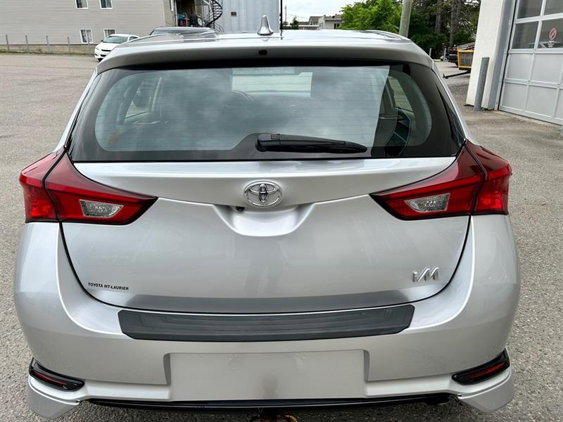 Toyota Corolla iM 6