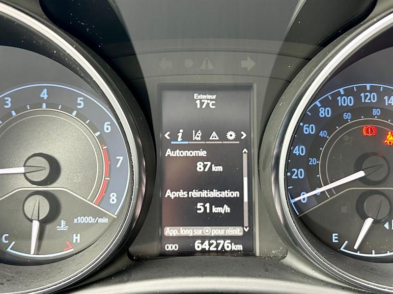 Toyota Corolla iM 16