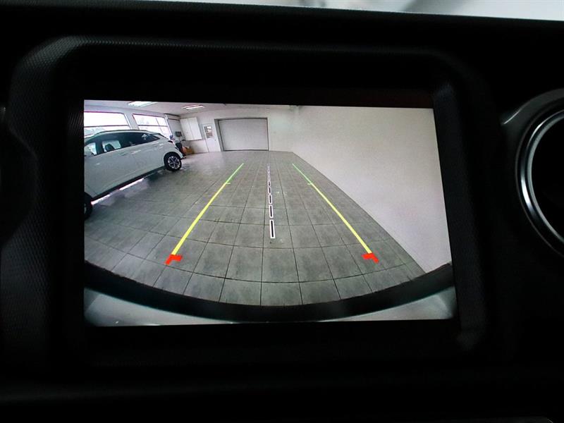 jeep Wrangler 2021 - 25