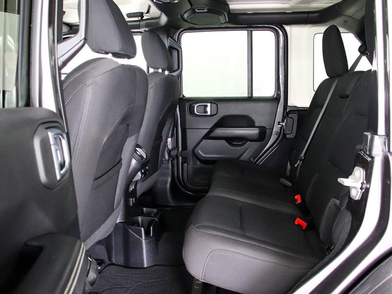 jeep Wrangler 2021 - 28