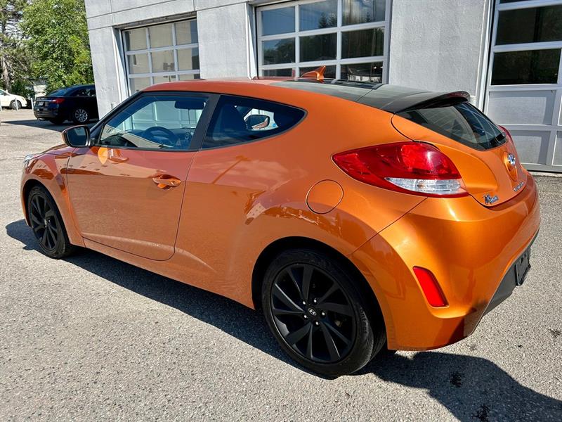 Hyundai Veloster 7