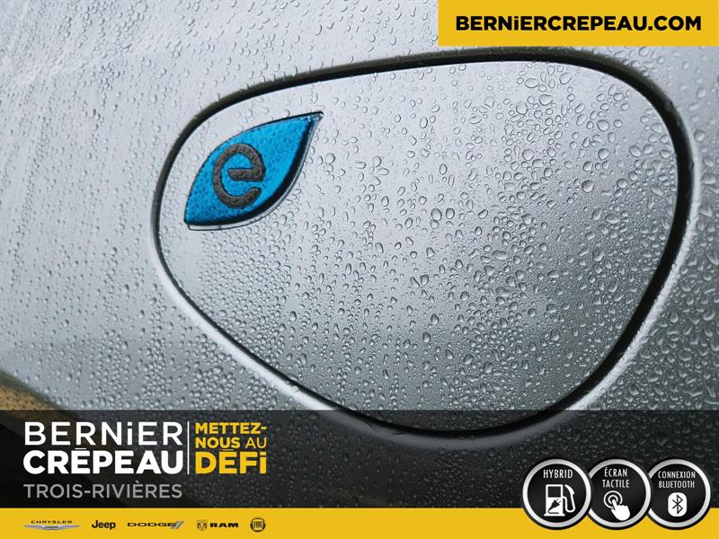 Chrysler Pacifica 18